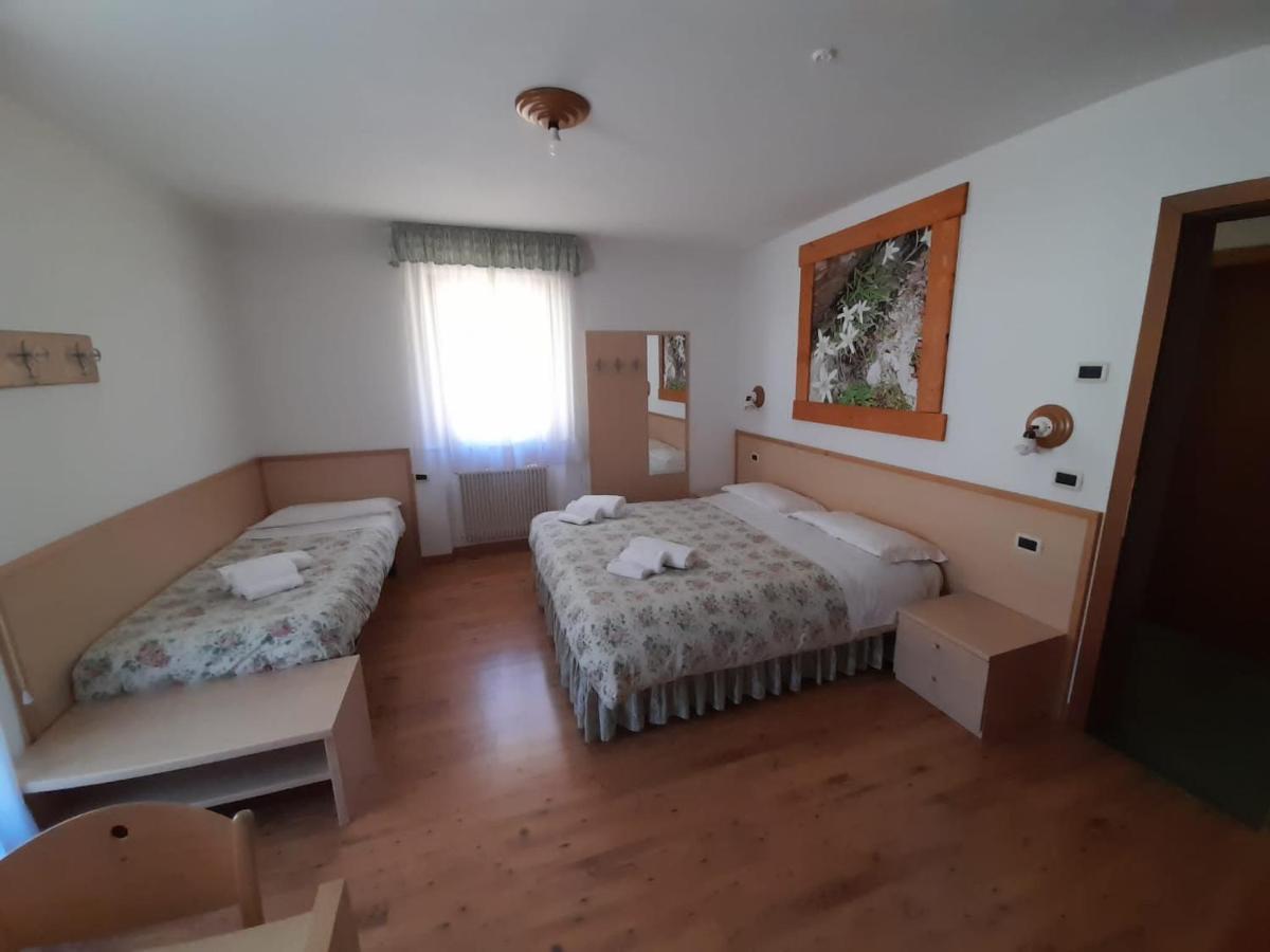 Hotel Garni B&B Maffei Pinzolo Exterior photo